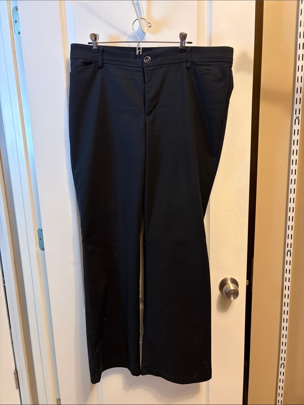 Lee Women's Black Straight-Leg Trousers